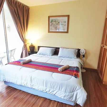 Lotus Desaru Beach Resort, 2 Bdrms, W/Splash Park Bandar Penawar エクステリア 写真
