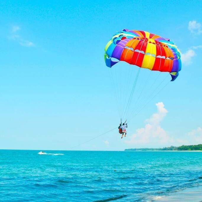 Lotus Desaru Beach Resort, 2 Bdrms, W/Splash Park Bandar Penawar エクステリア 写真