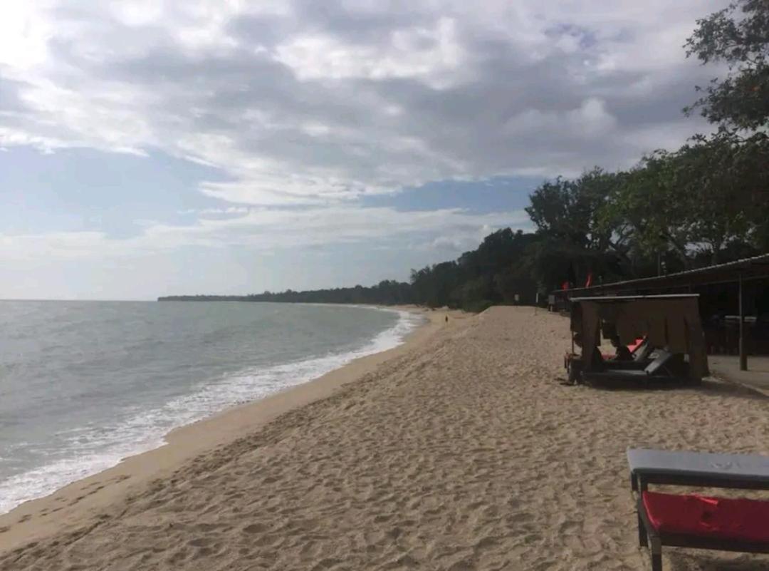 Lotus Desaru Beach Resort, 2 Bdrms, W/Splash Park Bandar Penawar エクステリア 写真